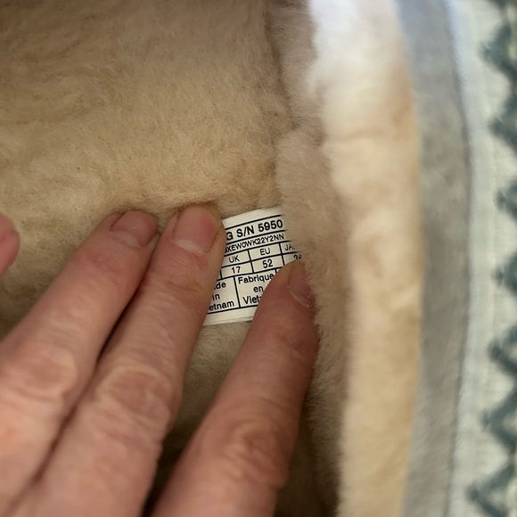 UGG Men's Tasman Clog Slippers light gray - Picture 6 of 9